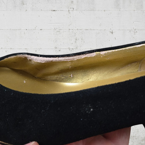 80s Vintage Black Suede Pointed Square Toe Gold Trim USA Made 2.5" Heels Size 8 - Picture 8 of 14